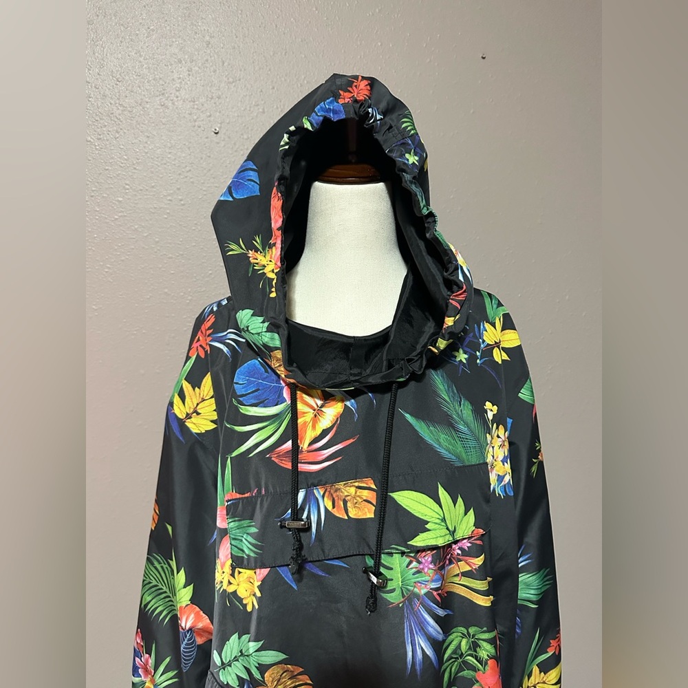 Windbreaker tropical floral print, Bershka- Sz :XS